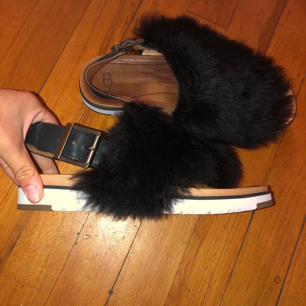 UGG Holly Sandals